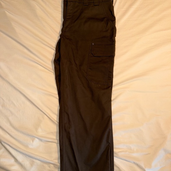 Duluth Trading Co Dark Brown Cargo Pants - Picture 1 of 3